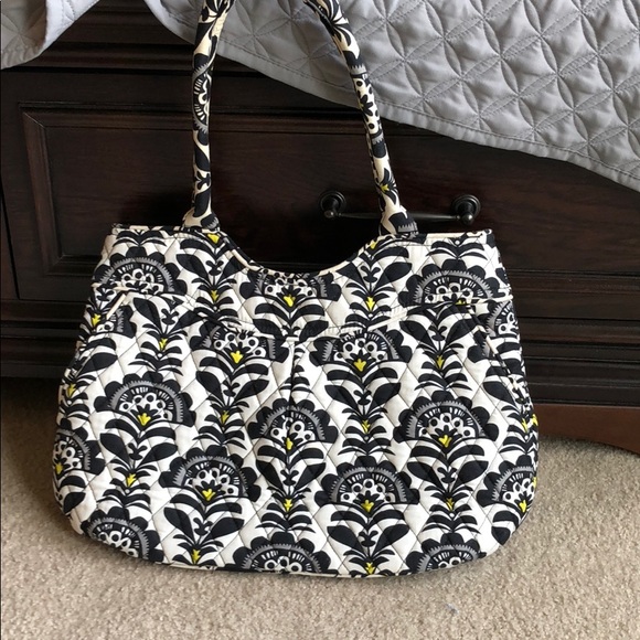 Vera Bradley Handbags - Vera Bradley purse